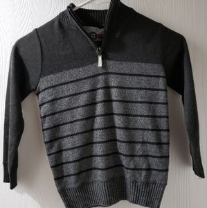 Boy sweater size 7